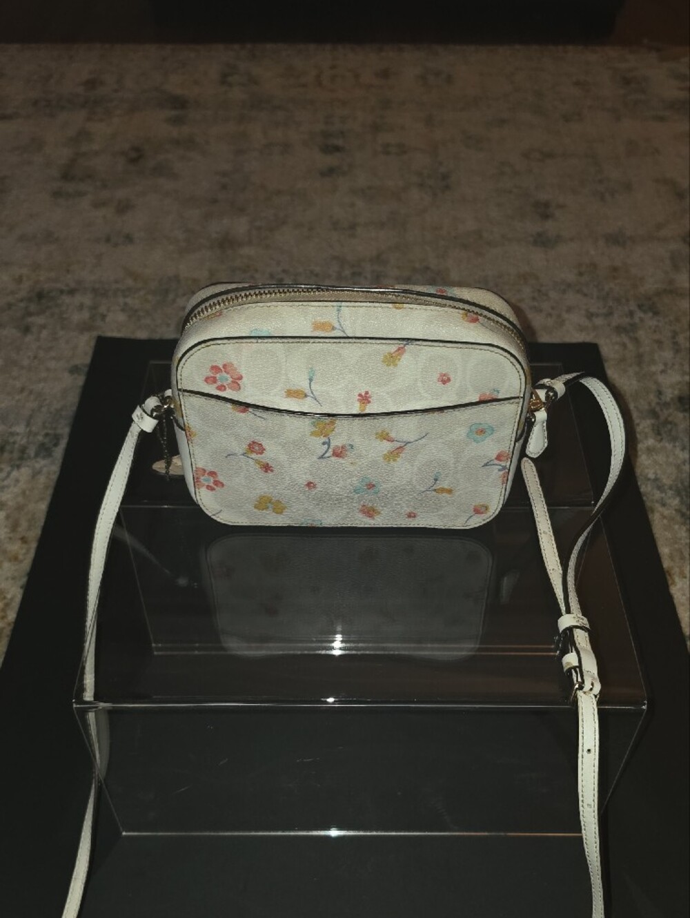 Coach Mini Camera Bag In Signature Canvas Crossbody. A2239-C8700. 7×5×2 - Picture 5 of 16